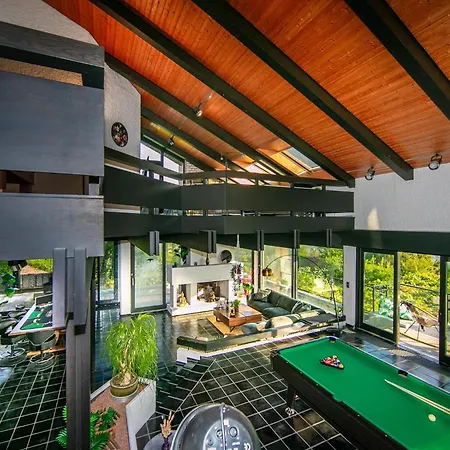 Historic With Sauna And Pool Near Koblenz Holiday home Weitersburg